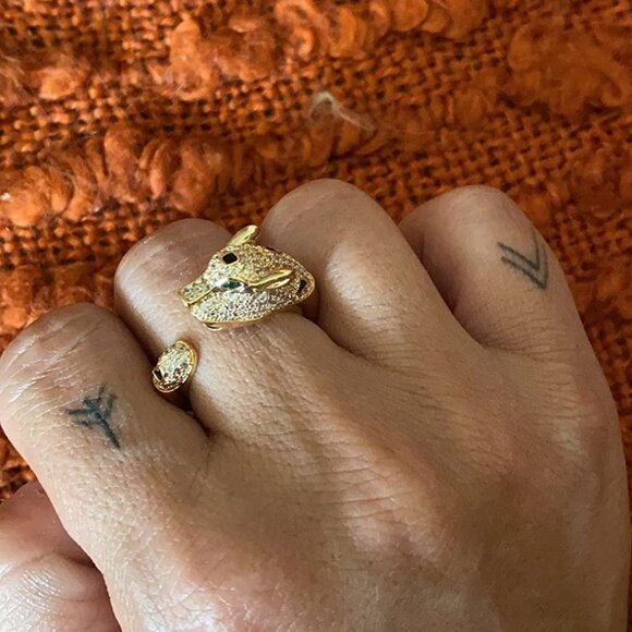 Neiman Marcus Emerald Golden Panther Ring - Picture 3 of 4